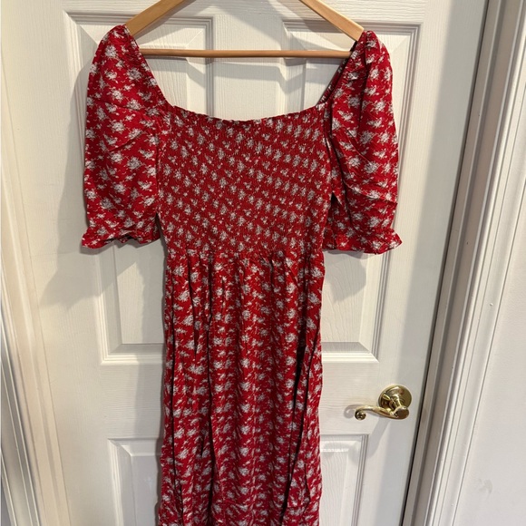 NATURAL LIFE Red Floral Puff-Sleeve Maxi Dress - Picture 6 of 7
